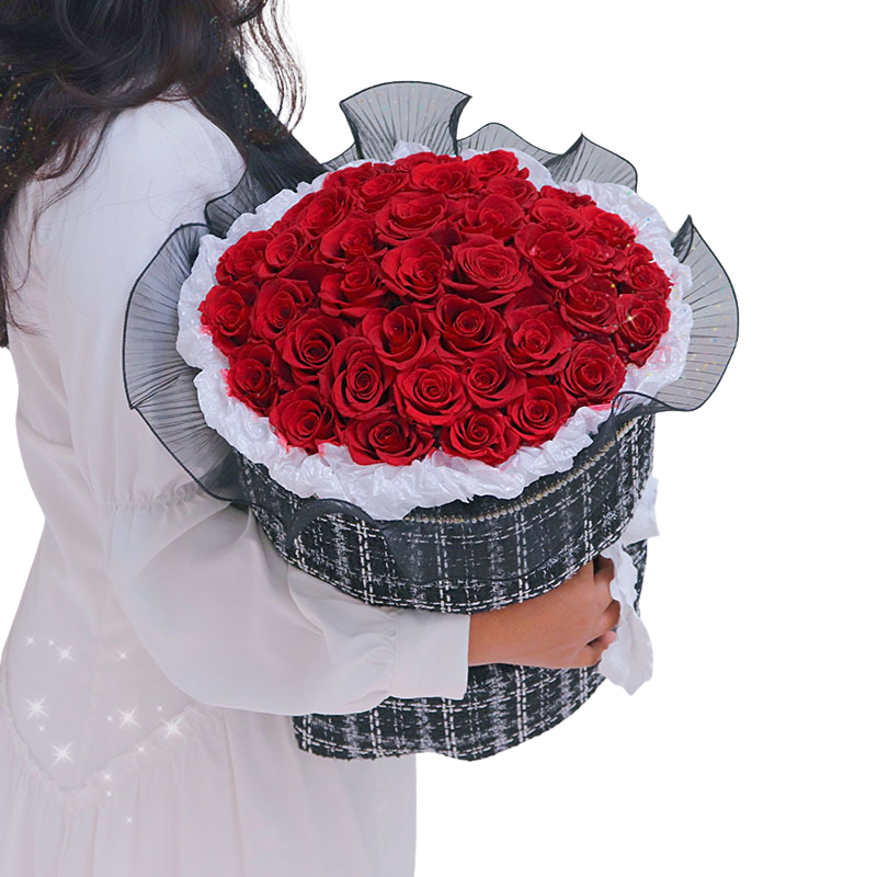 Preserved flower bouquet